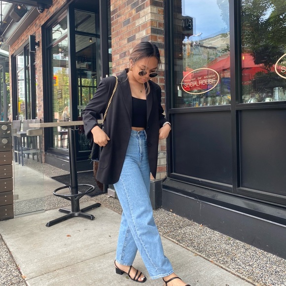 Meet your Posher, Vhea - Picture 1 of 1